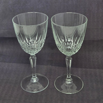 Wine Glasses: Cristal d'Arques-Durand Diamant, Faceted Stem, Set of 2, France, Vintage 1965