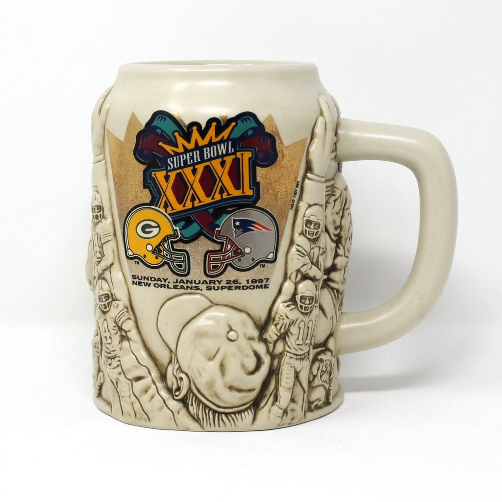 Beer Mug: Super Bowl XXXI Packers vs Patriots, NFL 3D Raised Relief, Thailand, 1997