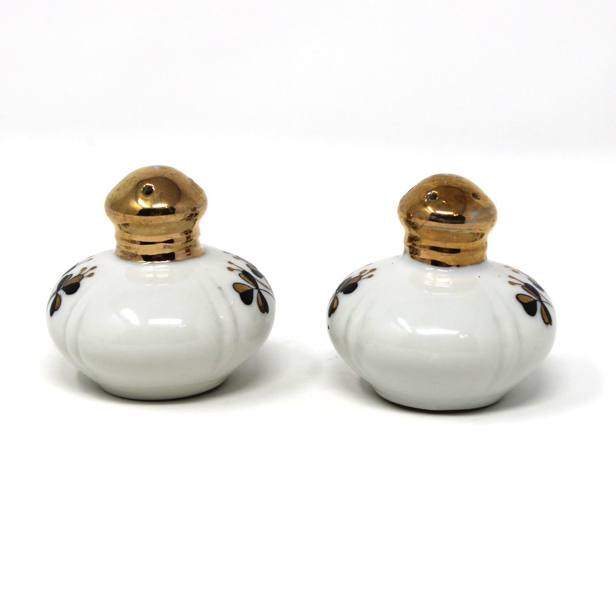Salt and Pepper Shakers: Ucagco, Round Porcelain Gold Tops, Black / Gold Clovers, Vintage Japan, 1940s