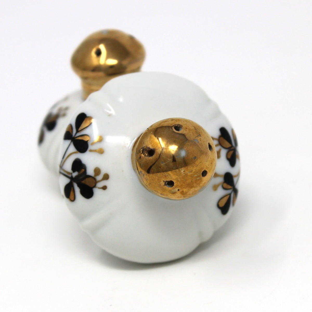 Salt and Pepper Shakers: Ucagco, Round Porcelain Gold Tops, Black / Gold Clovers, Vintage Japan, 1940s