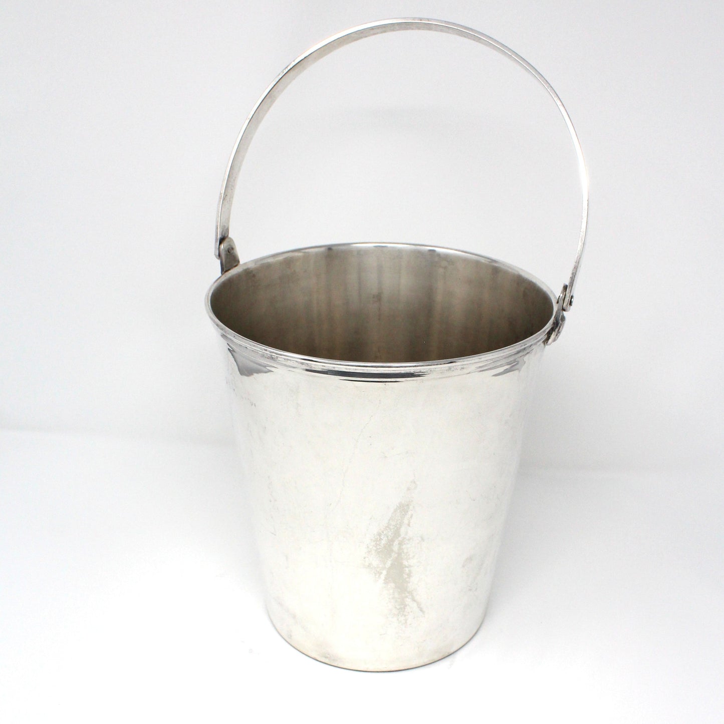 Ice Bucket, Champagne Bucket, Ice Pail, Silverplate, Hinged Handle & Ribbed Banding, Vintage