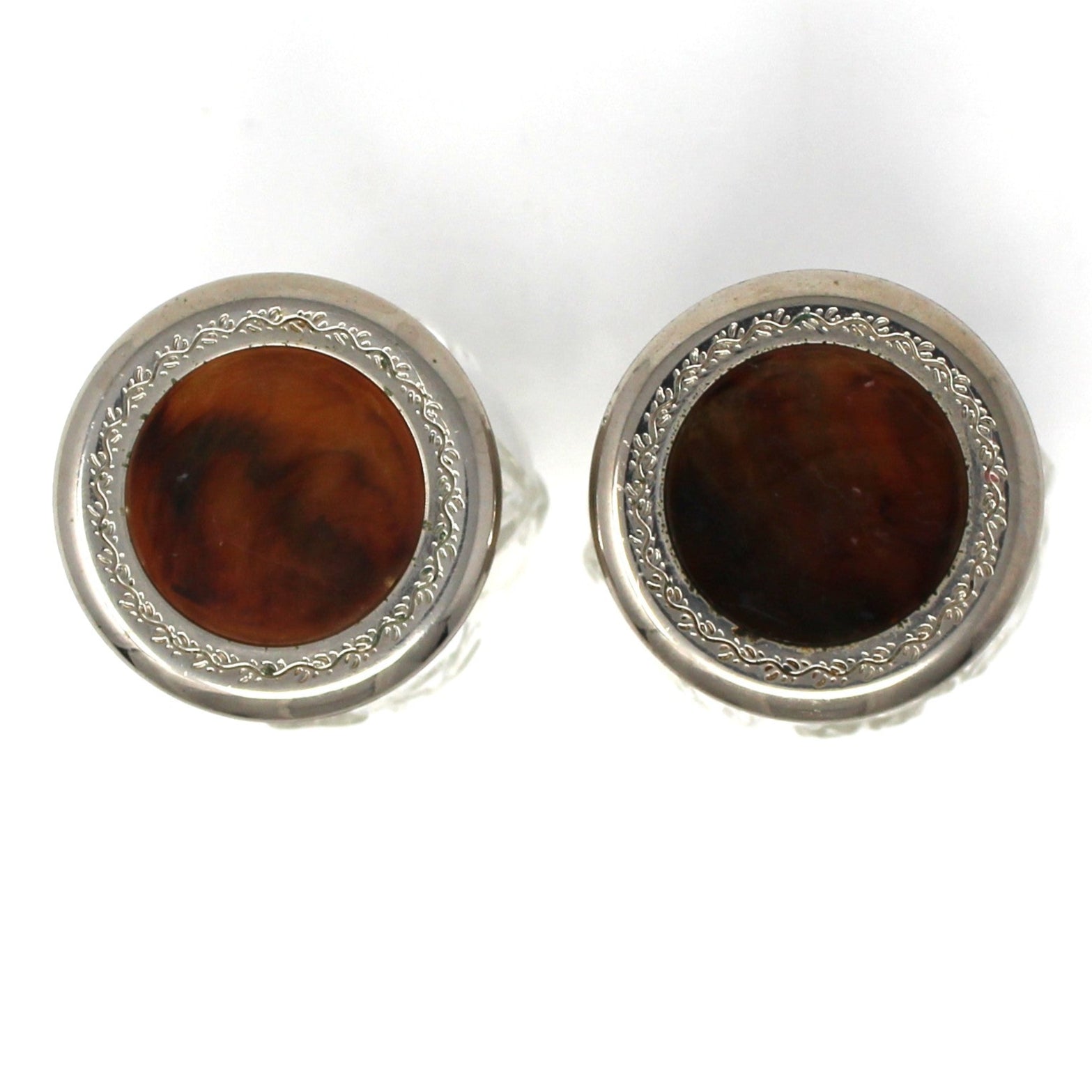lid details on perfume bottles