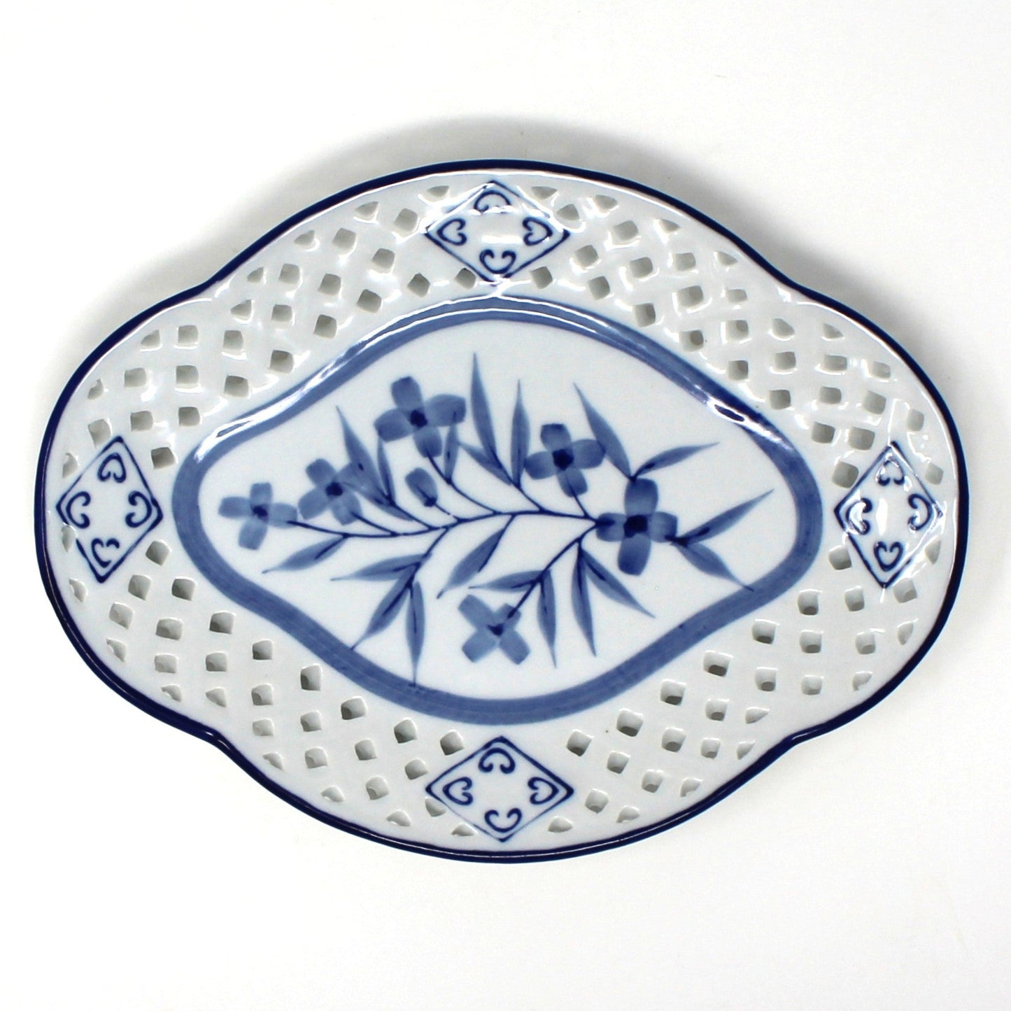 Decorative Plates, Blue and White, Floral Open Work by WMG, Set of 4, Wall Decor Plates
