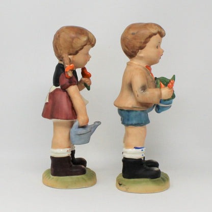 Figurine, Arnart 5th Avenue, Boy and Girl Gardening 11/553, Hand Painted, Vintage Set of 2