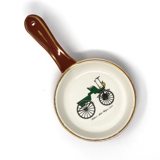 Vintage ceramic frying pan with handle and decorative design made by California Pottery Gladding McBean.