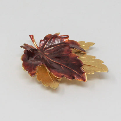 Brooch / Pin, Maple / Oak Leaves, Enamel with Gold Tone, Fall / Autumn, Vintage
