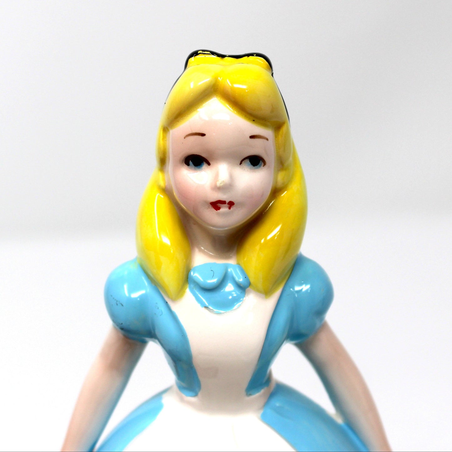 Figurine, Disney, Alice in Wonderland, Collectible Porcelain Disneyana, Vintage