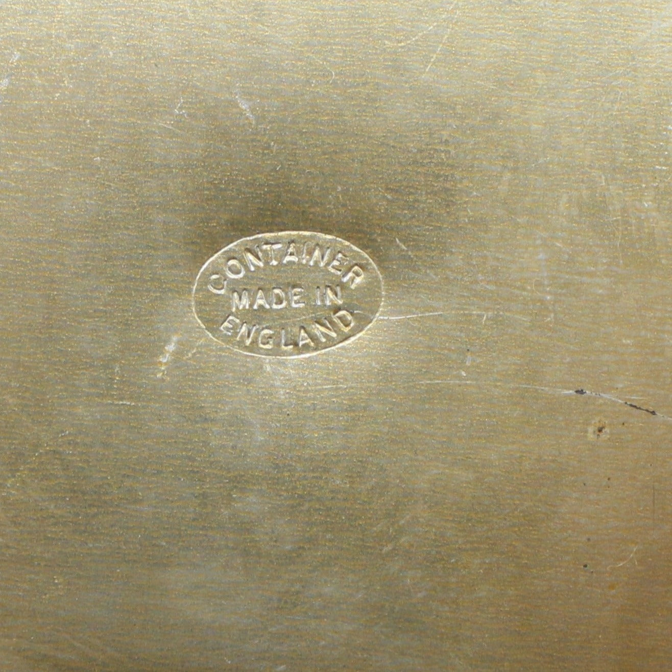 Gift Tin / Cookie Tin, Flying Mallard Ducks Tin, Metal Box Co, England Vintage