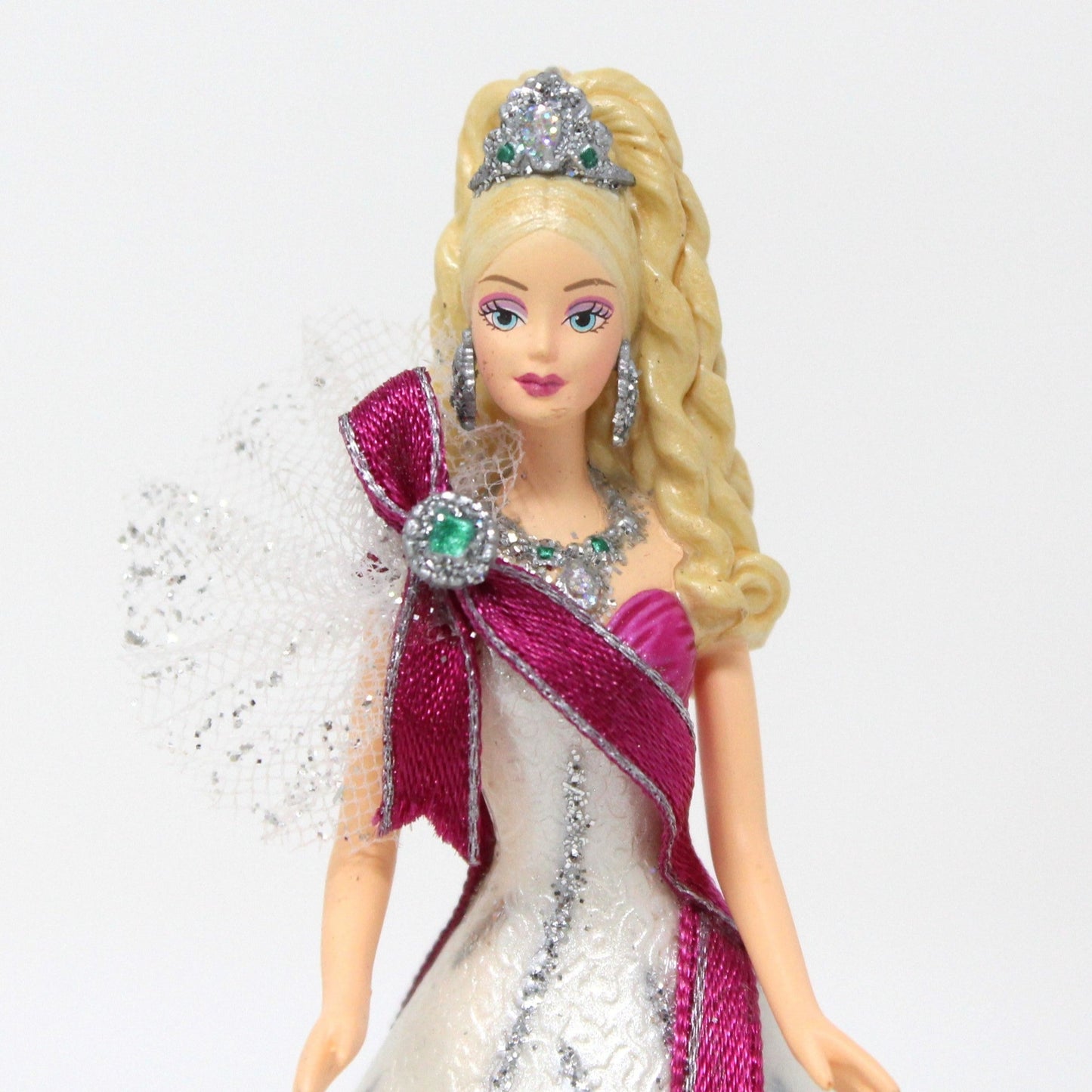 Ornaments, Hallmark, Celebration Barbie #6, 2005