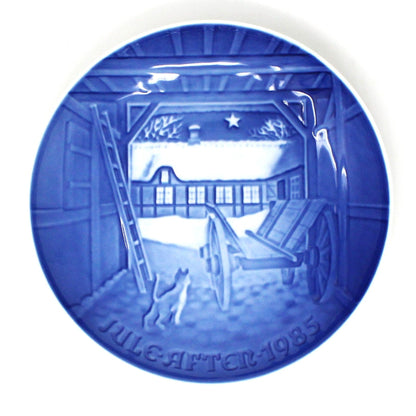 Decorative Plate, Copenhagen Jule After 1985, Christmas Eve in the Farmhouse, Vintage