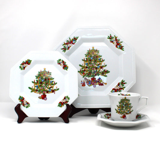 Dinnerware, Fairfield, Peace on Earth Christmas Tree Pattern, Service for 4 (16 Pcs), Vintage