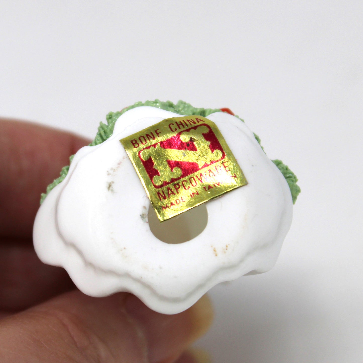 Figurines, Napcoware, Christmas Angel Playing Mandolin, Miniature Bone China Spaghetti, Taiwan, Vintage