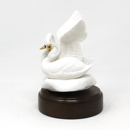 Musical Figurine, Double Swans, Plays Lara's Theme - Somewhere My Love, Porcelain, Vintage