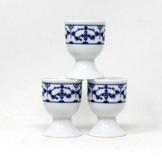 Egg Cups, Winterling Schwarzenbach, Strawflower, Blue & White, Bavaria, Set of 3, Vintage