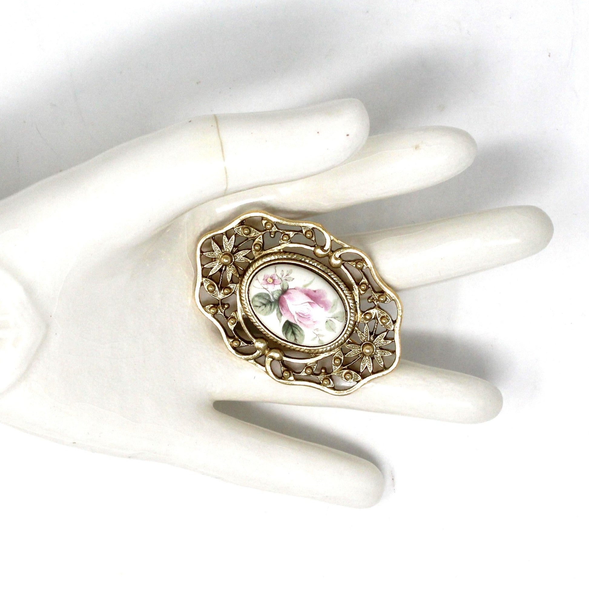 Brooch Pin, 1928 Jewelry Co, Victorian Style with Pink Rose