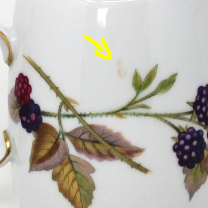 Creamer, Royal Worcester Evesham Gold, Apples & Berries, Small 6 oz, England, Vintage 1960s