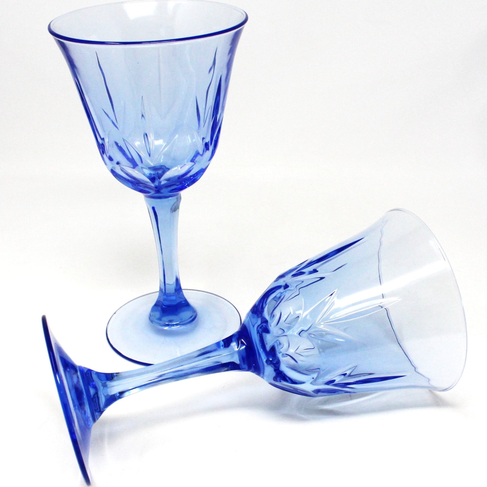 Water Goblets, Avon, American Blue, Glass, Set of 4, Vintage  Antigo Trunk