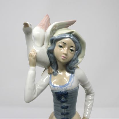 Sculpture, Casades, Girl with Goose on Shoulder, Lladro-Style figurine, Retired Figurine, Vintage