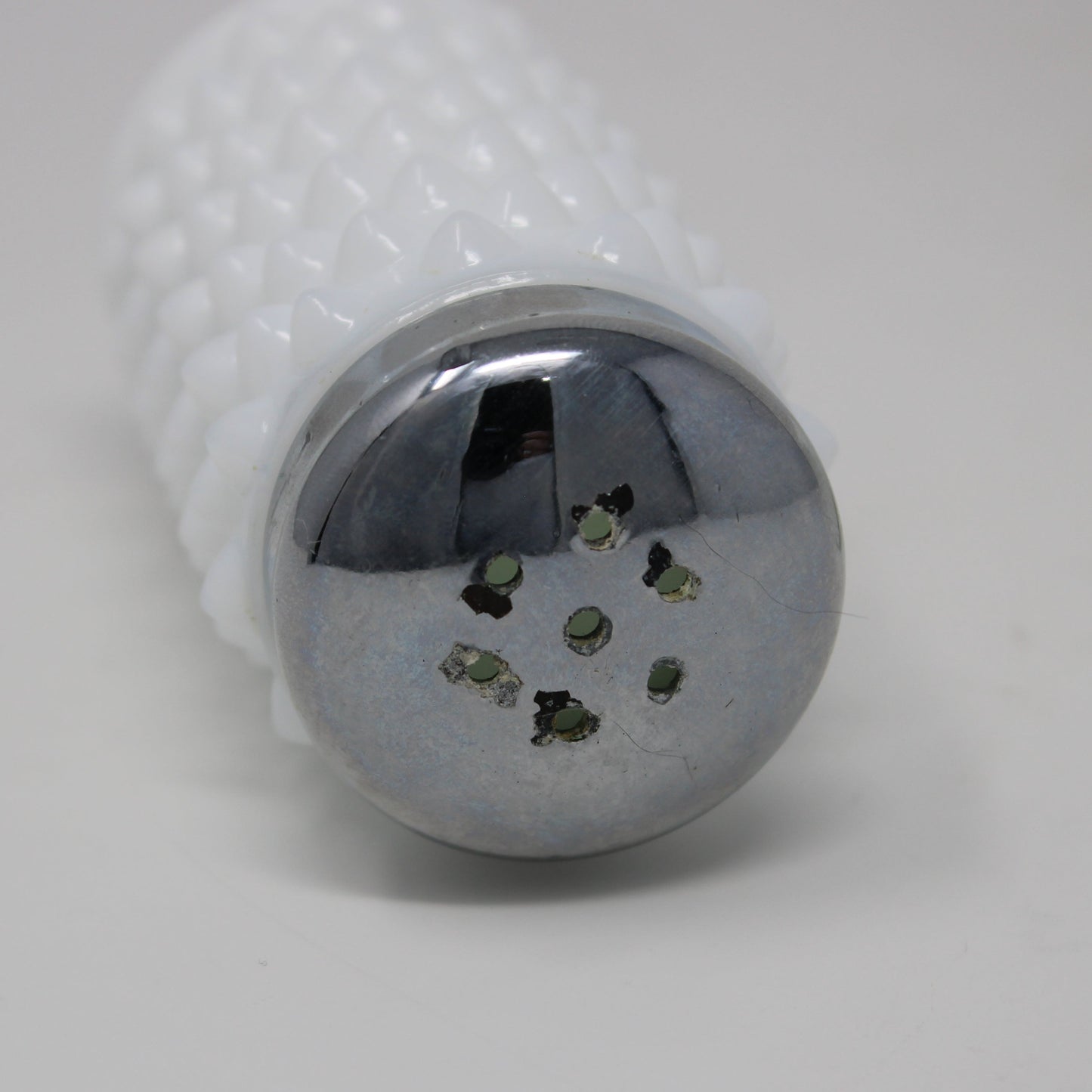 Salt and Pepper Shakers, Fenton Milk Glass Hobnail Pattern with Metal Lids, Vintage 1970's