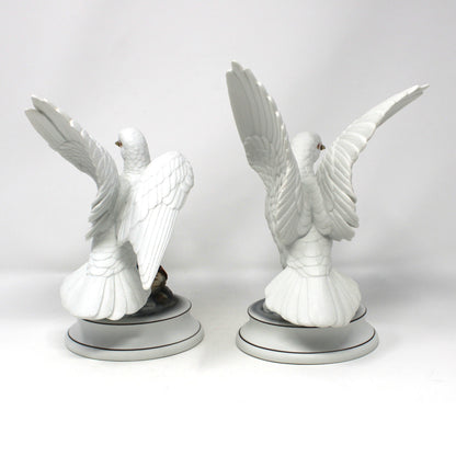 Figurine, Andrea by Sadek, White Dove Pair, Peace Doves on Rocks, Set of Two, Vintage 1970's