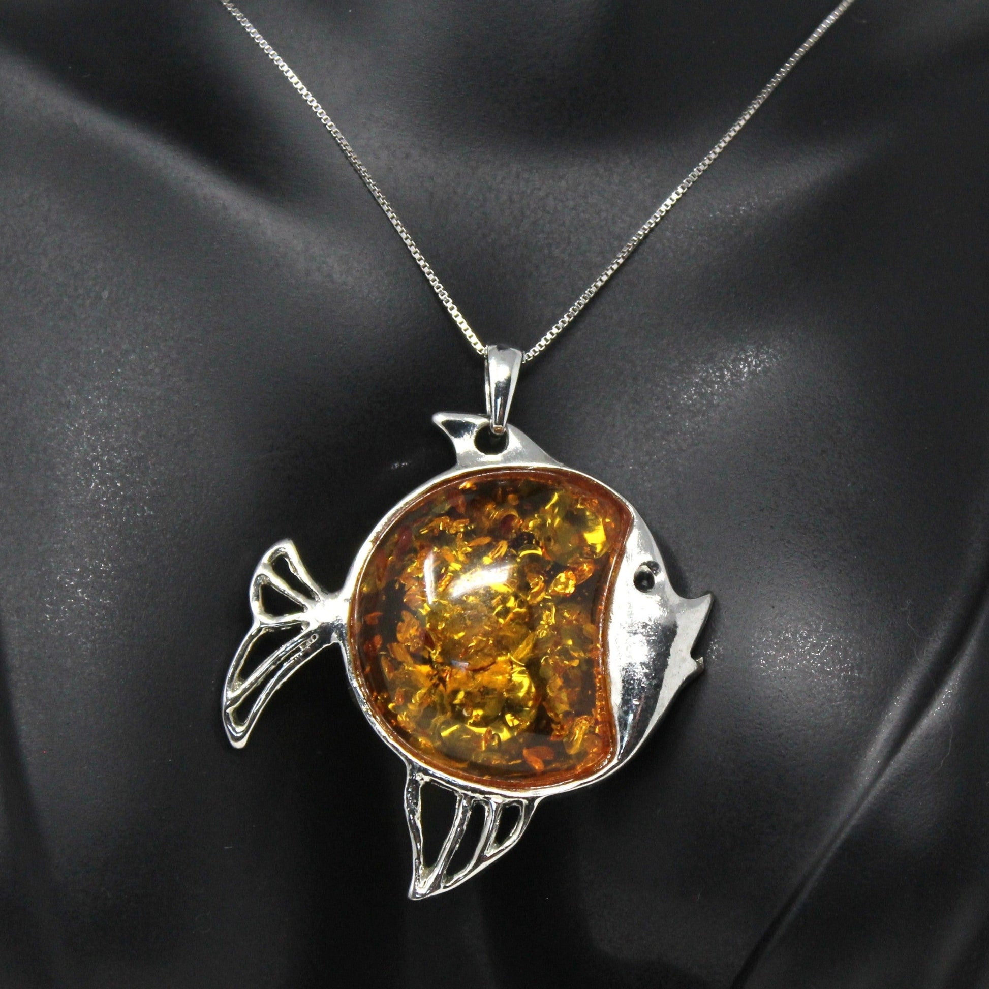 amber stone fish pendant necklace