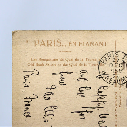 antique postcard, back view.  Written, Paris..en flanant Les Bouquinistes de Quai