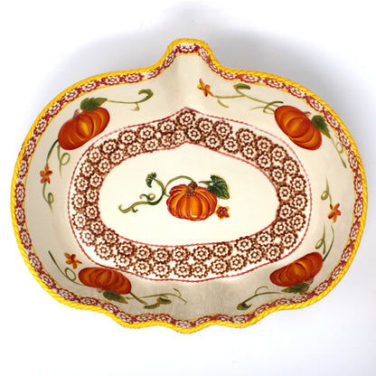 Casserole, Pumpkin Patch by Temp-Tations, Set of 3 Ceramic Nested Baking Dishes, China, 2016