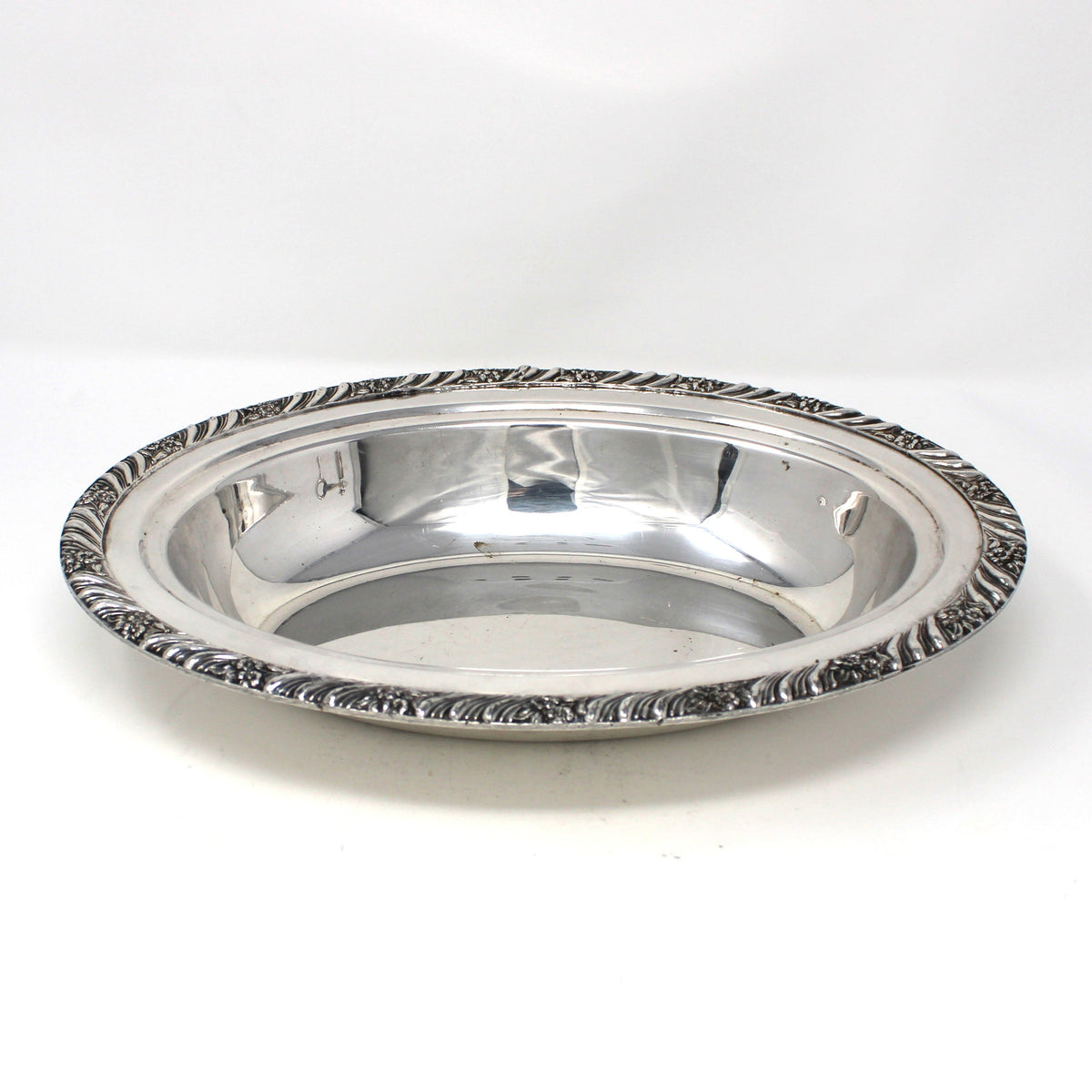 Serving Dish: FB Rogers, Oval, Silverplate #1505, Floral Gadroon Edge, Vintage 1970s