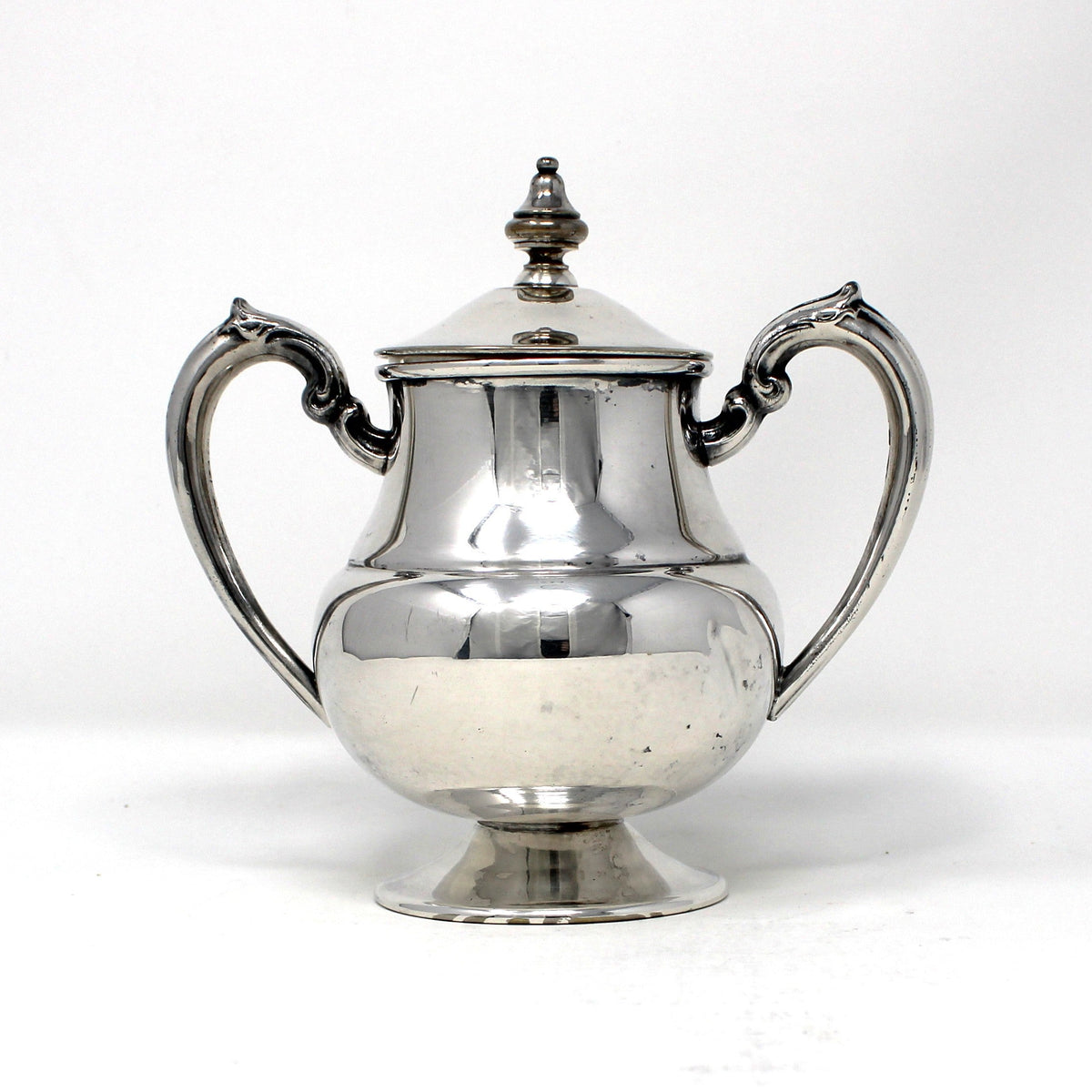 View of opposite side of a Vintage 1930s Sugar Bowl by Lehman Brothers, Silverplate, Pedestal Style, New York 