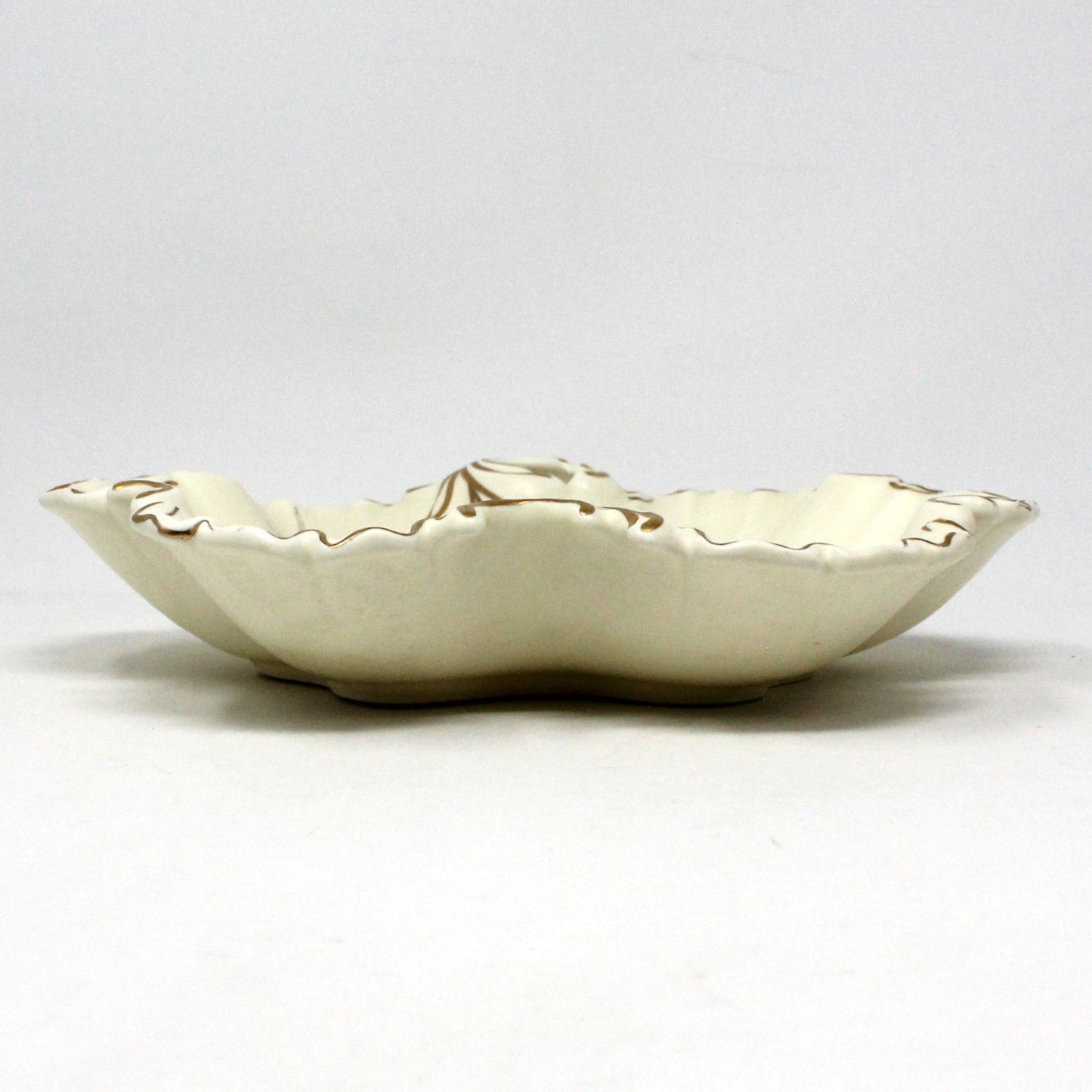 Bon Bon / Candy Dish with Handle, NIKONIKO, Leaf Shaped Dish, Hand Painted Fall Leaves, Fluted Border, Vintage