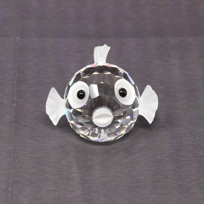 vintage Swarovski puffer / blow fish figurine.  Medium clear faceted crystal fish with white side fins.