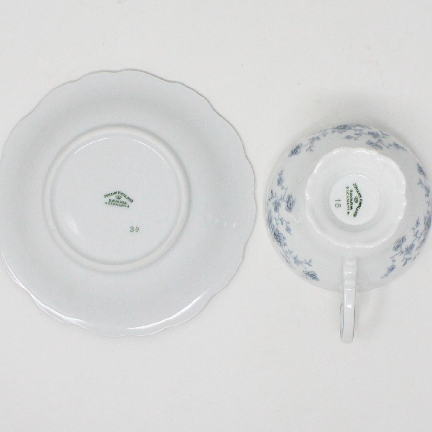 Teacup and Saucer, Johann Haviland, Blue Garland, Bavaria, Vintage, Set of 5
