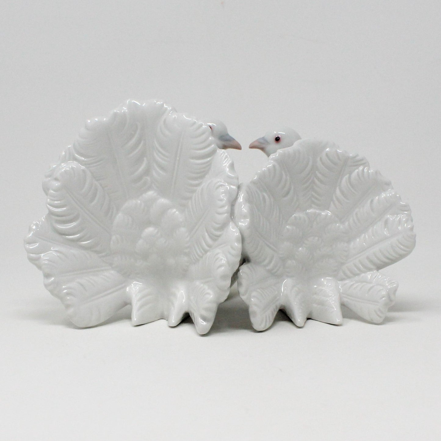 Sculpture, Lladro, Couple of Doves, Vintage 1970's