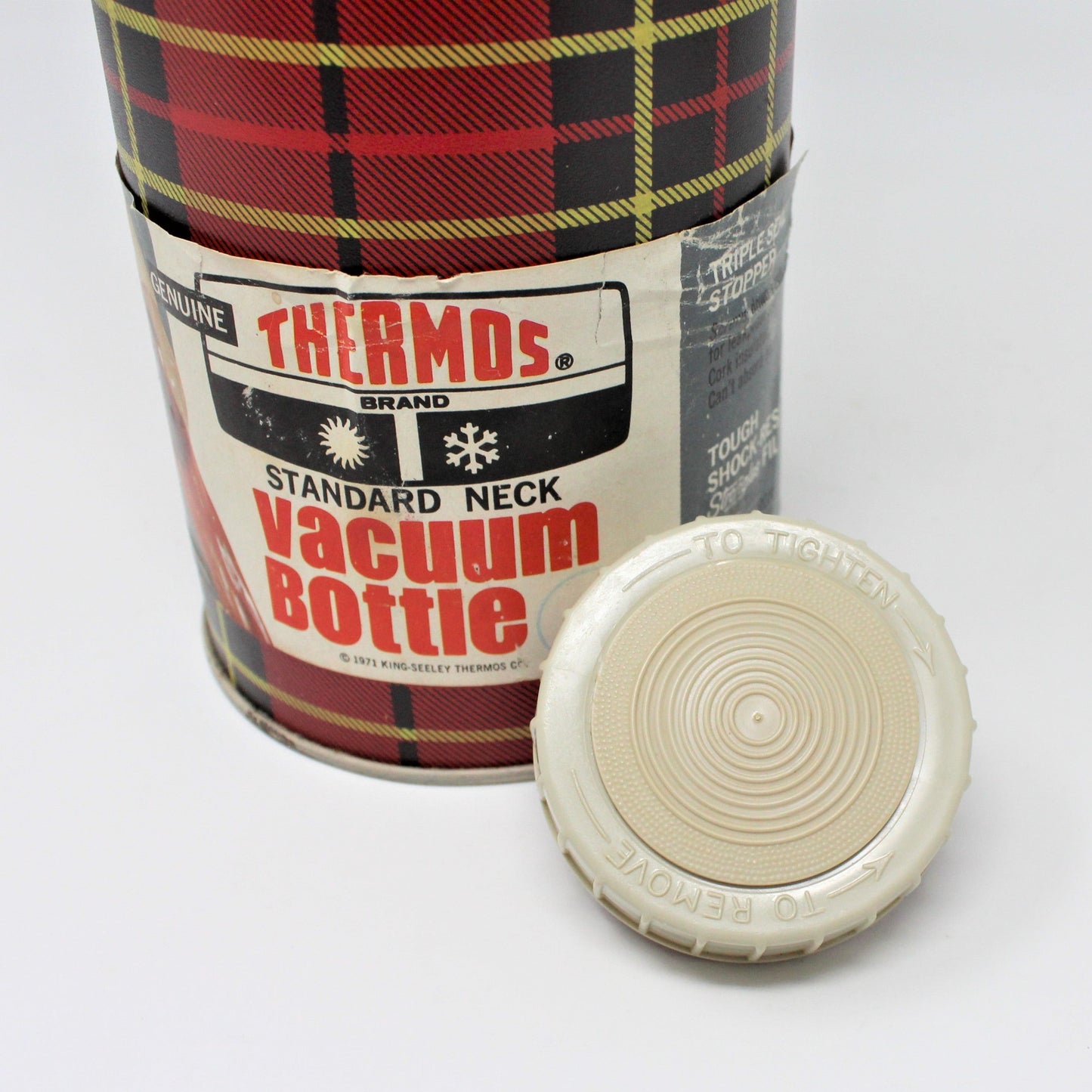 Thermos, King-Seeley, Red & Black Buffalo Plaid, Carrying Handle, Quart, Vintage 1964