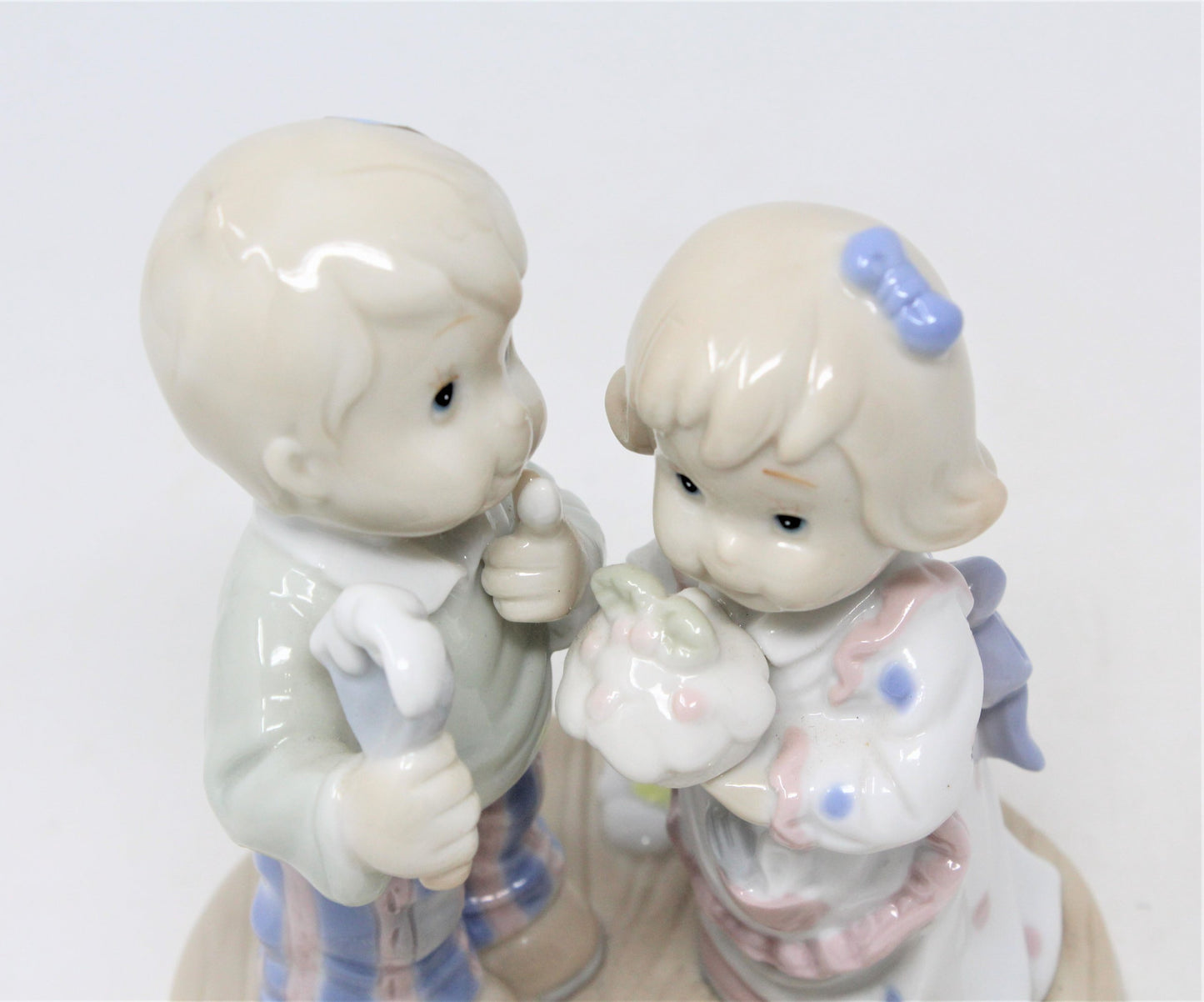 Figurine, Boy, Girl with Cake, All Love is Sweet...", Shelley, Valentine's Day 2002, Porcelain