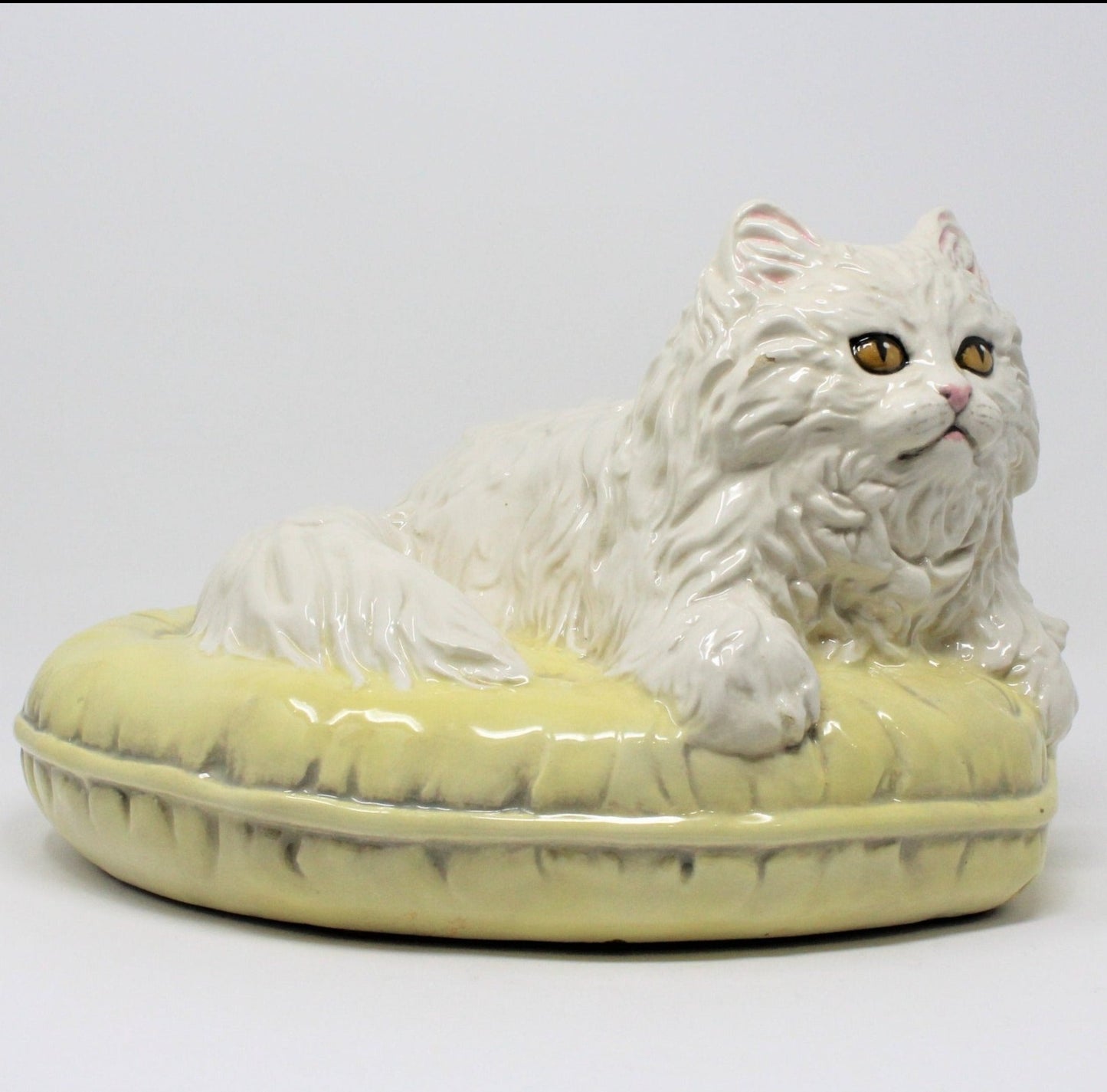 Sculpture, Townsend Ceramics, Persian Cat on Heart Pillow, Signed, Vintage 1971