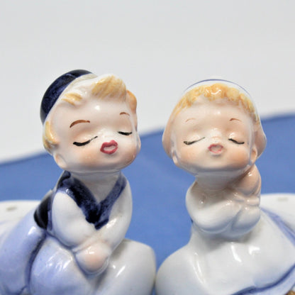 Salt and Pepper Shakers, Enesco, Kissing Dutch Boy and Girl, Japan, Vintage