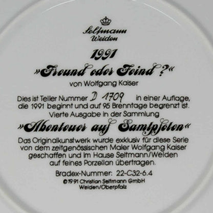 Decorative Plate, Wolfgang Kaiser, Freund oder Feind, (Friend or Foe), Vintage