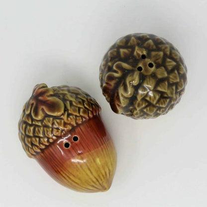 Salt and Pepper Shakers, Acorn Shaped Ceramic, Fall Decor