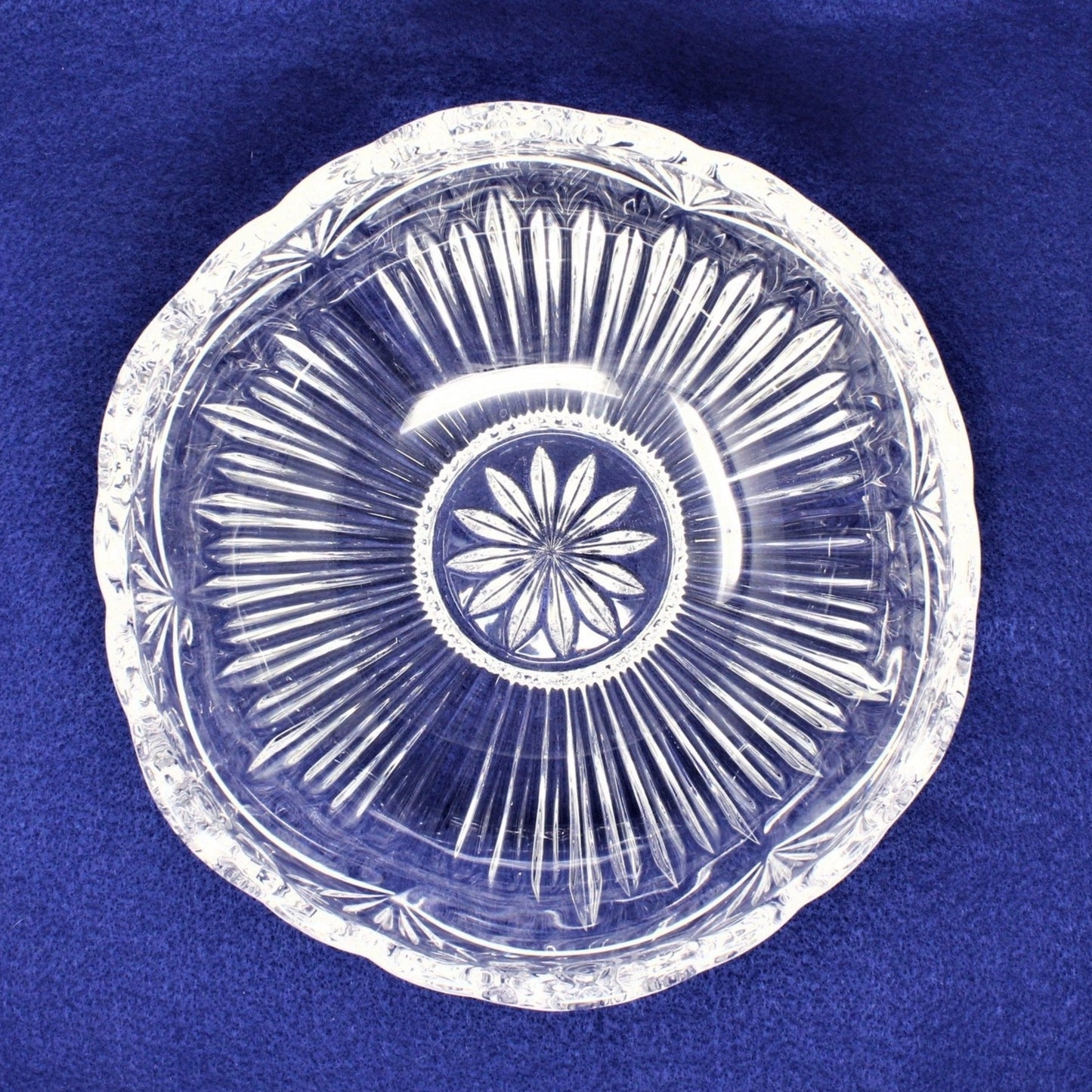 Bowl, Oneida, Southern Garden, Crystal, Germany 8"