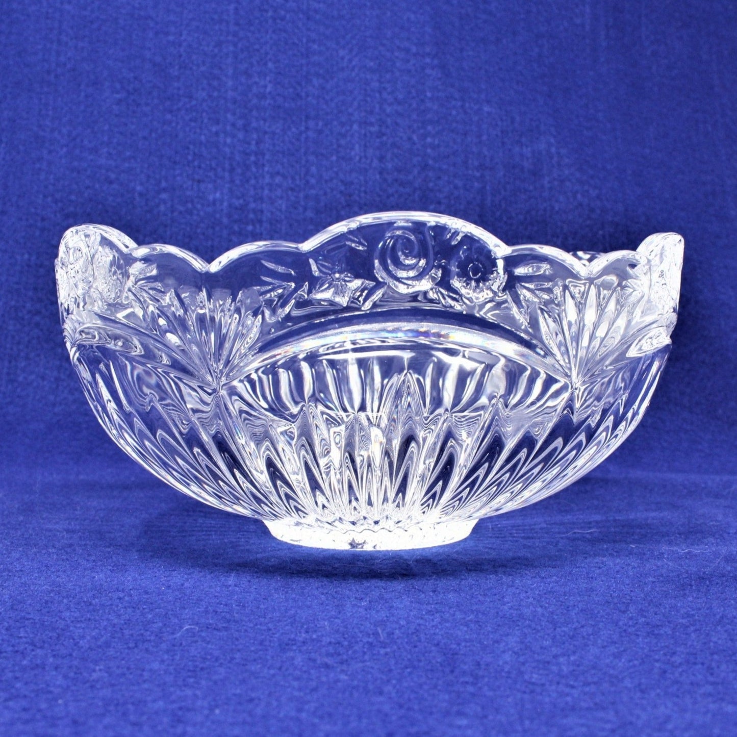 Bowl, Oneida, Southern Garden, Crystal, Germany 8"