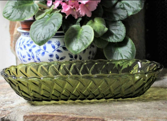 Celery Dish / Tray, Indiana Glass, Pretzel, Olive Green, Vintage