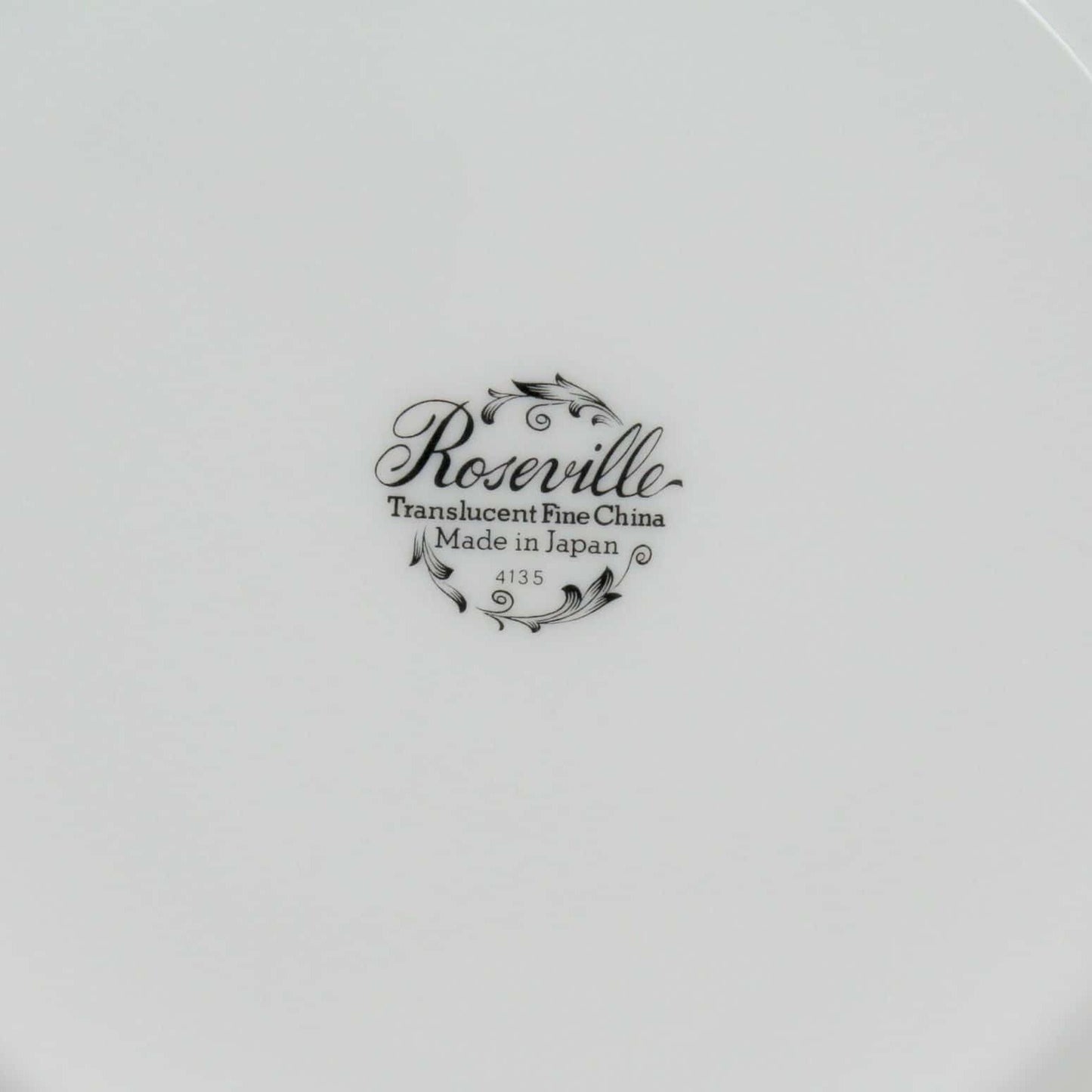 Covered Vegetable Bowl, Roseville Fine China 4135, Vintage, Japan