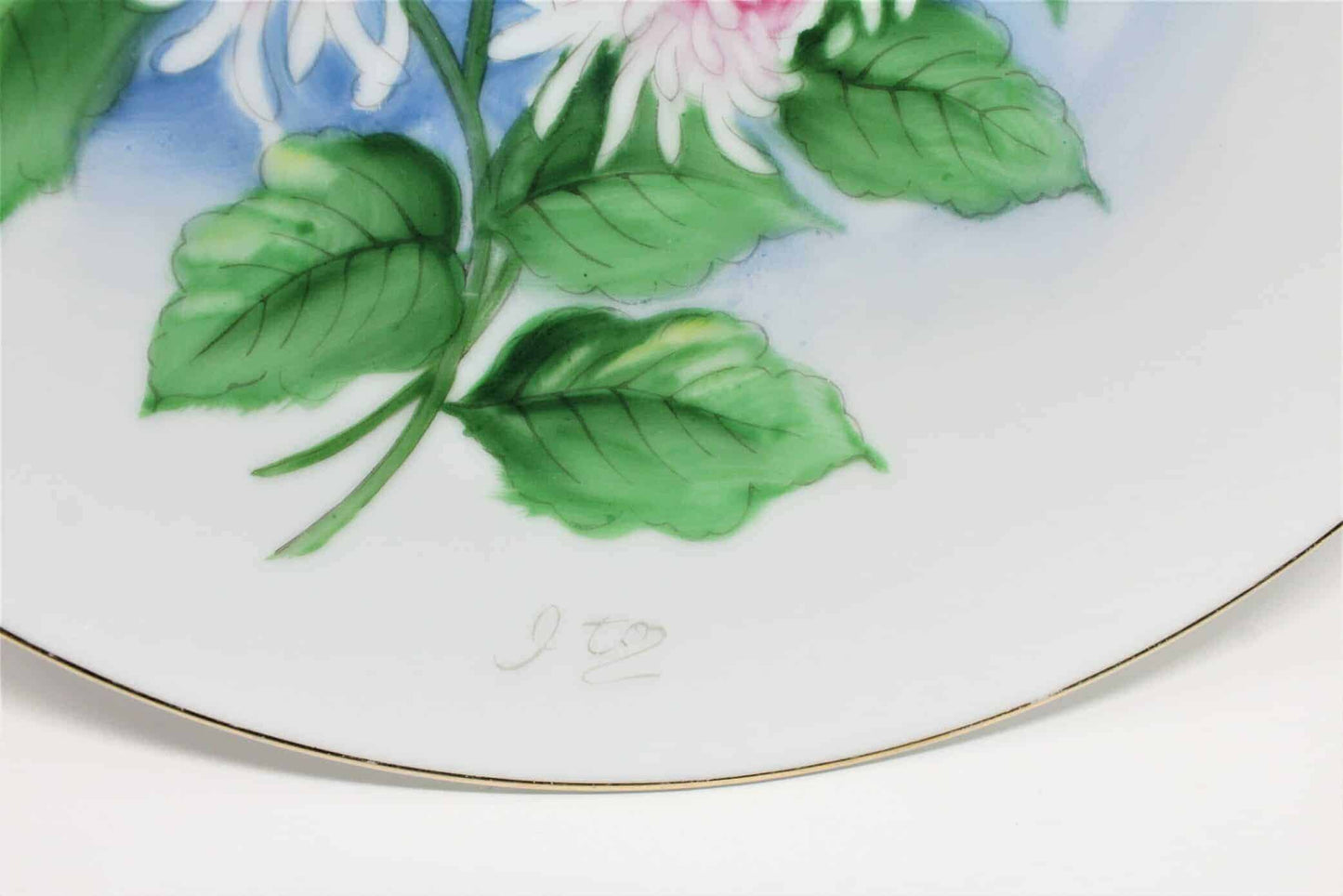 Decorative Plate, Hand Painted Signed, Spider Mums, Vintage Japan