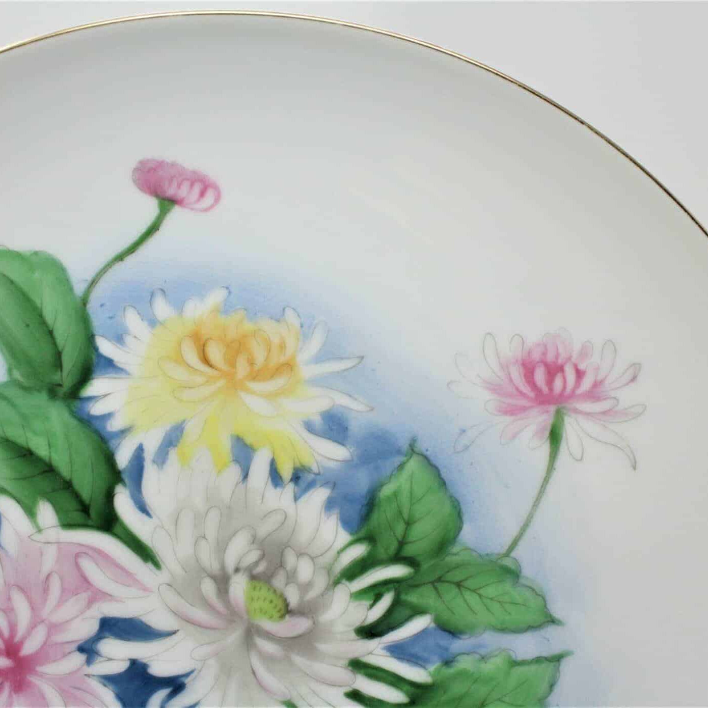 Decorative Plate, Hand Painted Signed, Spider Mums, Vintage Japan