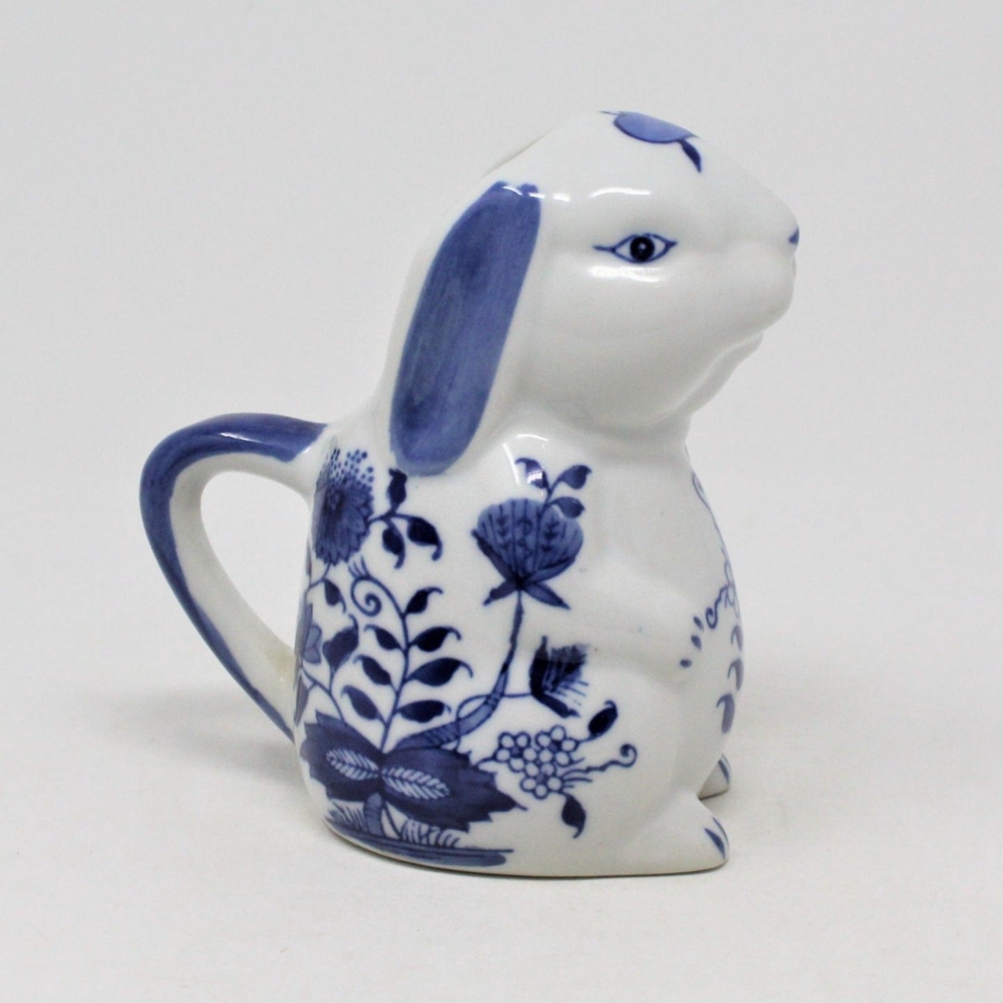 Creamer / Cream Pitcher, Baum Bros Formalities, Bunny Rabbit, Blue Onion, 1996