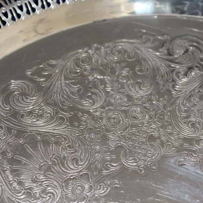 Tray, Wm Rogers, Silverplate, Spring Flower 172, Reticulated & Etched, 15" Round, Vintage