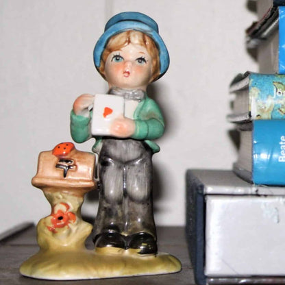 Figurine, Arnart 5th Avenue, Boy with Love Letter, 11/548, Hand Painted, Vintage