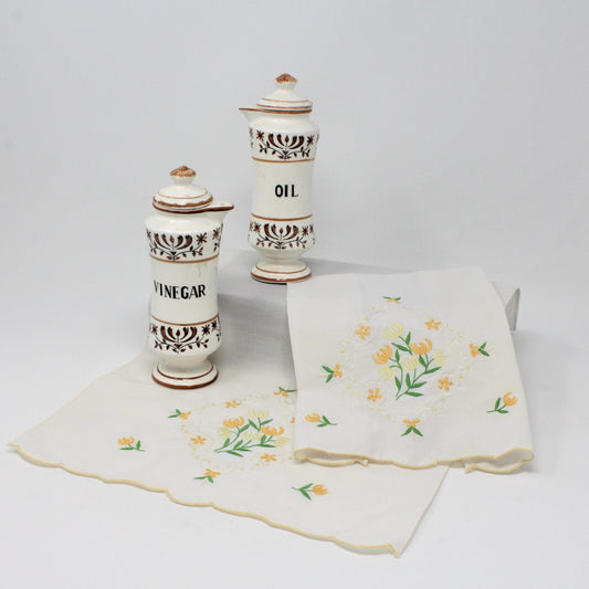 Tea Towels / Fingertip Towels, Embroidered Yellow Floral, Set of 2, Vintage
