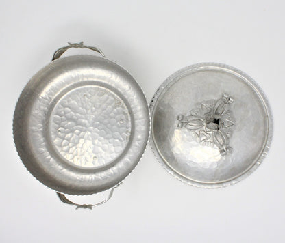 Serving Bowl with Lid, Rodney Kent Hammered Aluminum 2Qt, Vintage